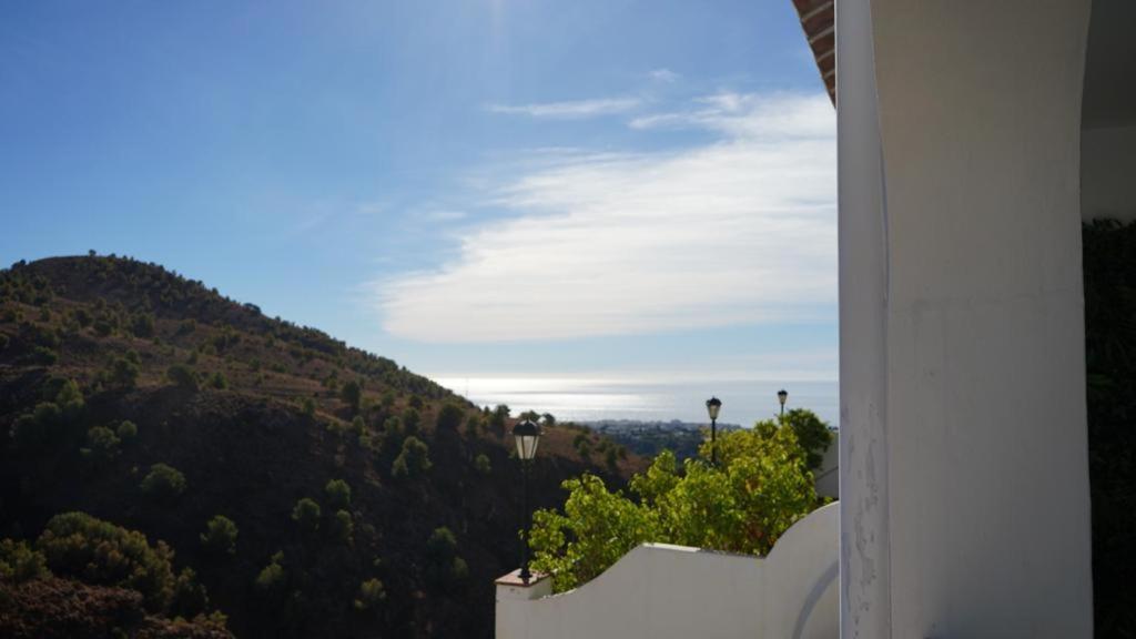 Mirador De La Axarquia Lägenhet Frigiliana Exteriör bild